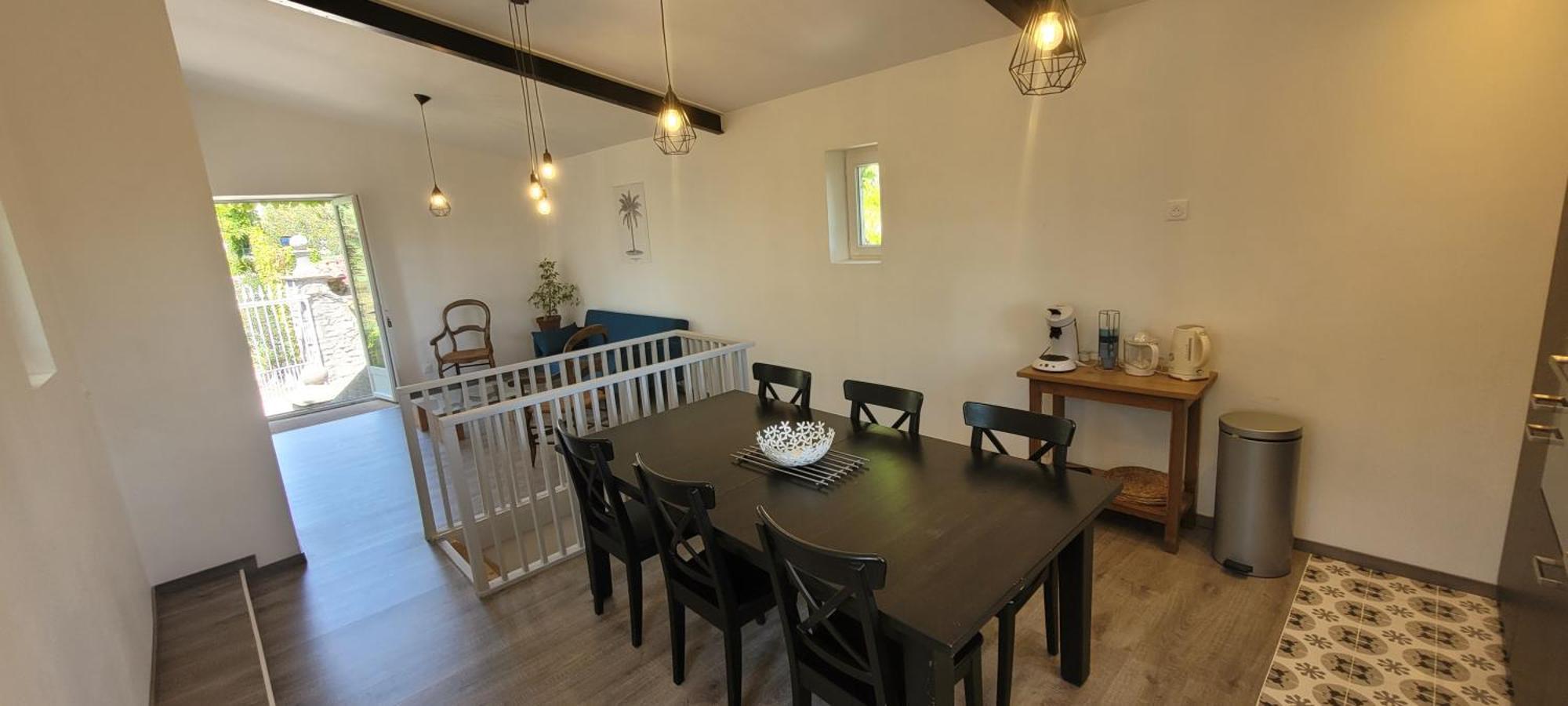 Le Domaine Du Soulier -Gite Et Chambres D'Hotes - La Maison Du Gardien Tornac Bagian luar foto