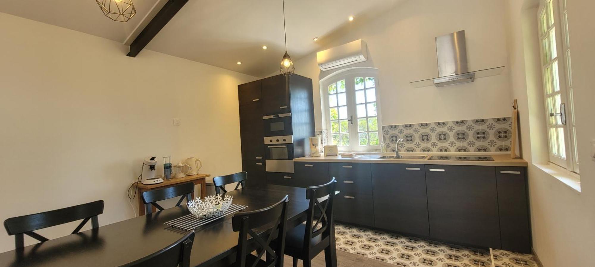 Le Domaine Du Soulier -Gite Et Chambres D'Hotes - La Maison Du Gardien Tornac Bagian luar foto